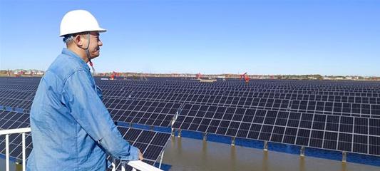 喜迎二十大奋进新大庆丨我是自豪的“光一代” 太阳能发电技术服务